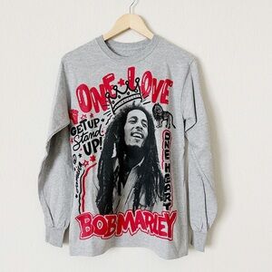NEW Bob Marley One Heart Gray Long Sleeve Graphic Tee